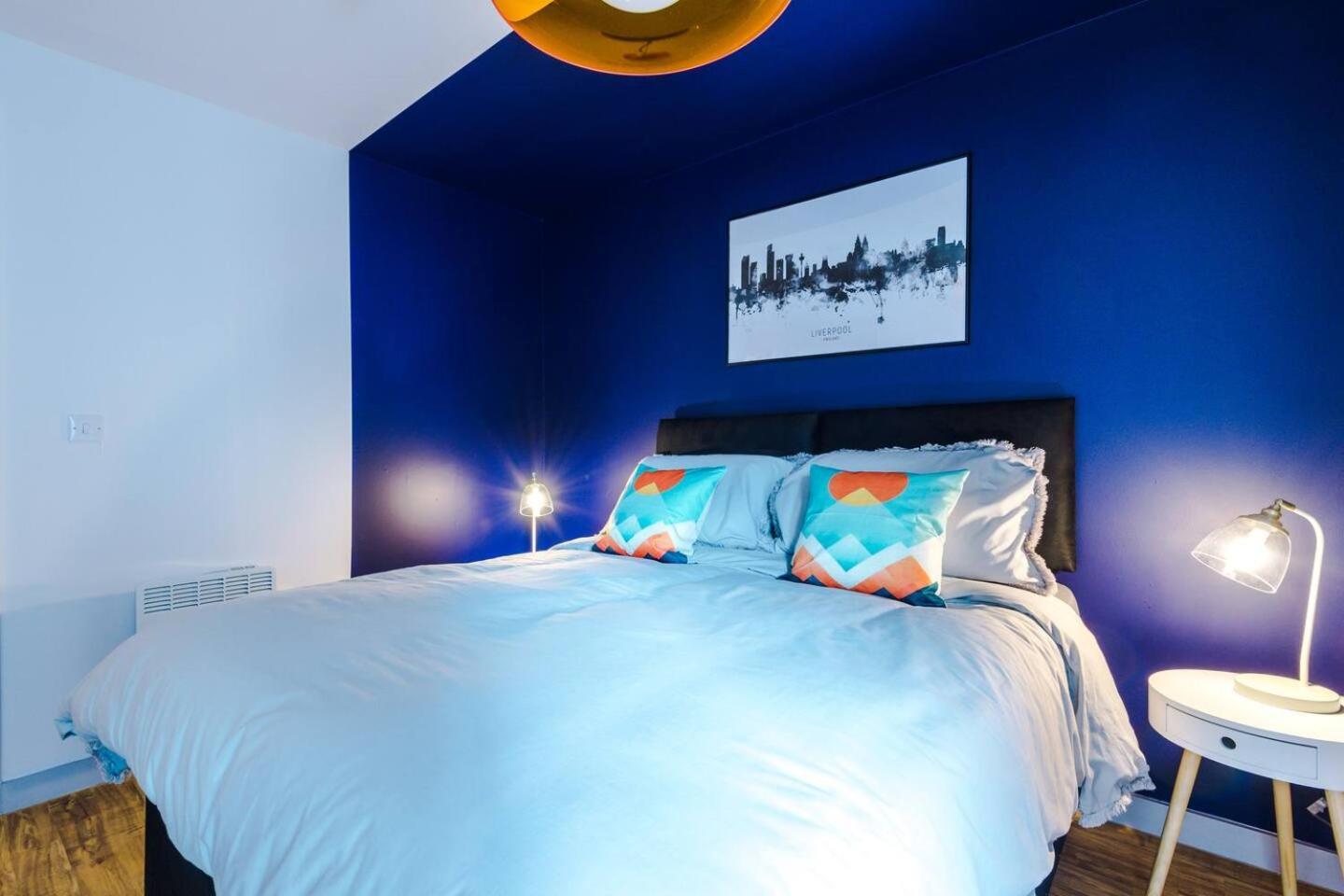 High Reviewed 1-Bed With Parking Central Location Liverpool Buitenkant foto